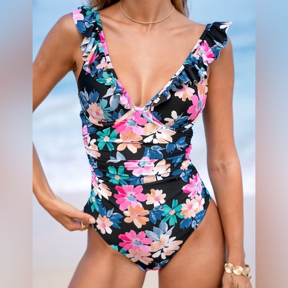 Cupshe Other - Cupshe Evening Flowers Flutter Strap Push-Up One-Piece